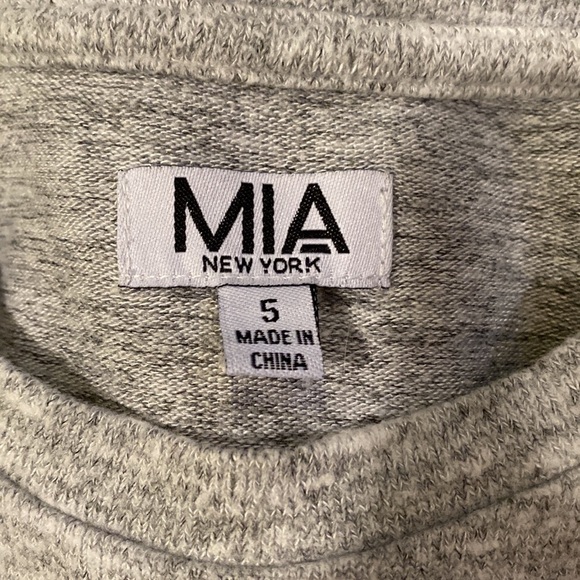 MIA New York kids gray long flared sleeve size 5 - Picture 5 of 5